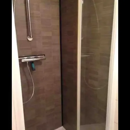 Πανσιόν La Borquiniere Chambre Double Lit Enfant & Bebe